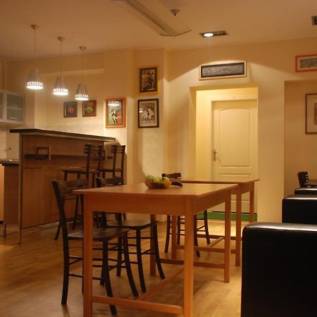 Jasmin Hotel Белград Екстериор снимка