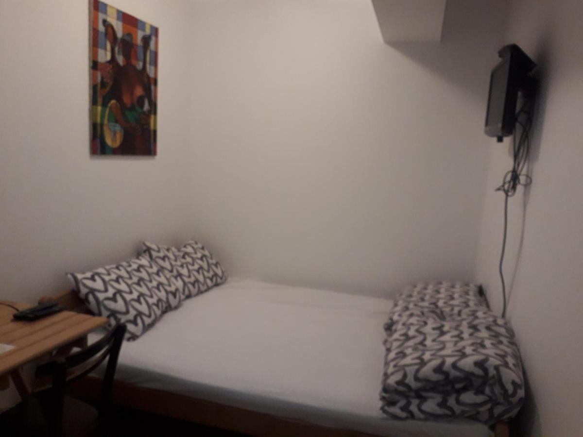 Jasmin Hotel Белград Екстериор снимка